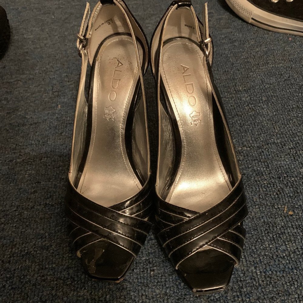 Aldo Black/Silver Peep Toe Pumps